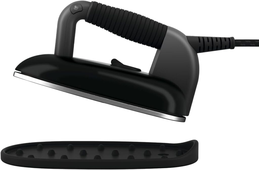 1778979714_Centrale-vapeur-Laurastar-Lift-Plus-Ultimate-Black-pratique-au-quotidien.jpg